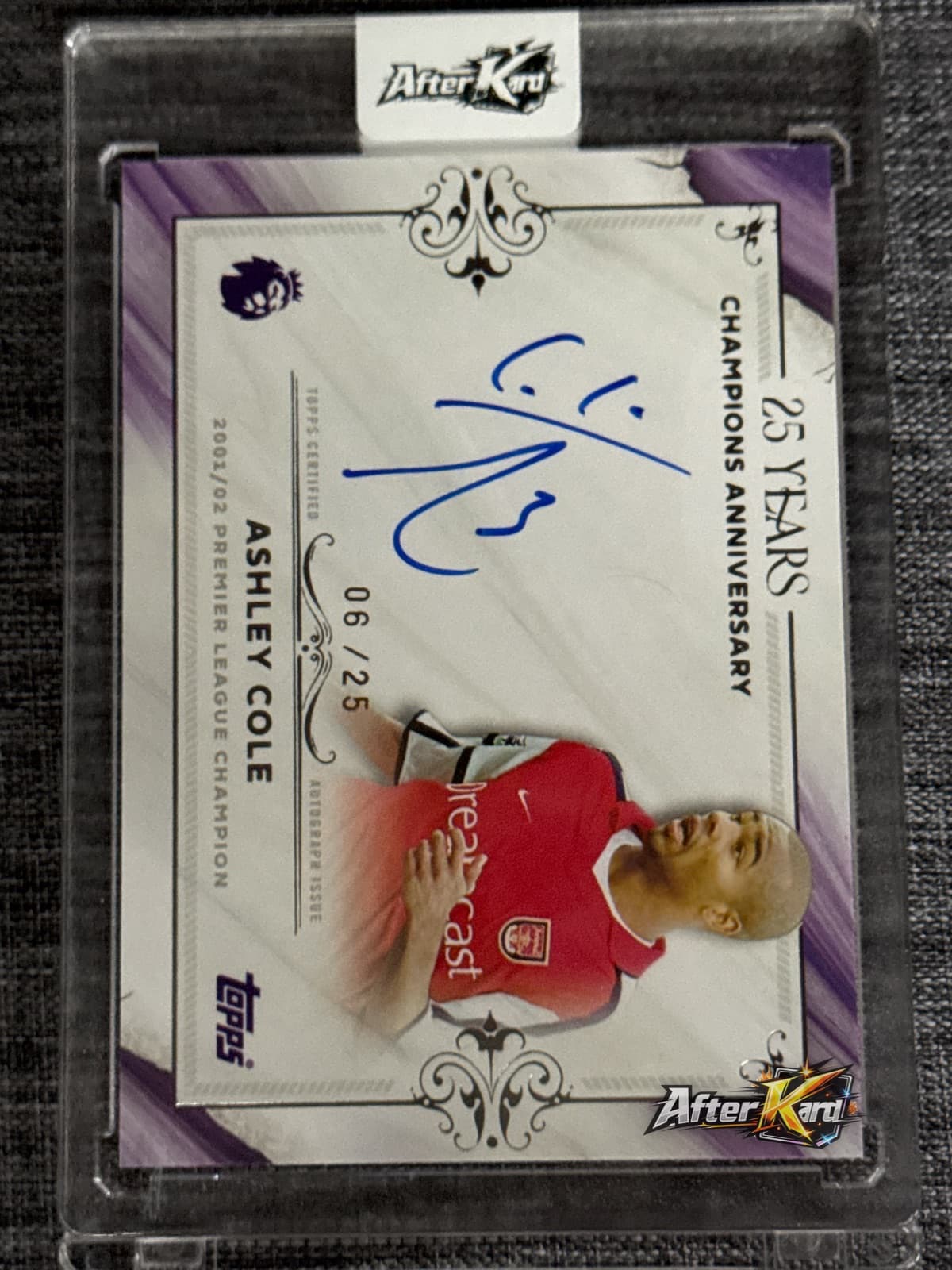 2001/02 25 Years Champions Anniversary — Ashley Cole Autograph Issue /25